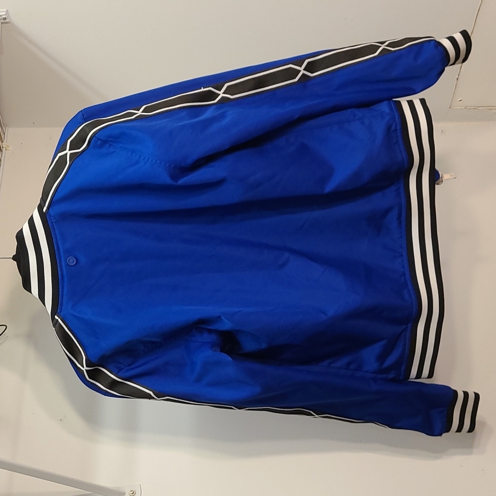 Blue Jacket - Picture 2 of 4